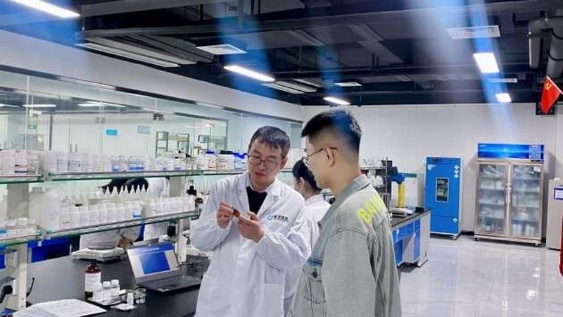 DMEM培养基与1640培养基：解析两种常用细胞培养基的区别